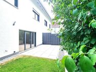 Provisionsfrei !!!! NEUE DOPPELHAUSHÄLFTE Wohnen im Stadtzentrum von Herzogenaurach (Sackgasse) - Herzogenaurach