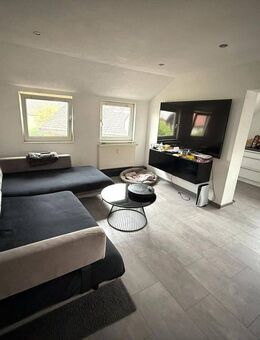 Renovierte Wohnung in ruhiger Lage in Durlangen - Durlangen