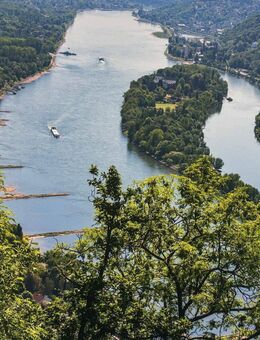 TOP Lage - am Fuße des Siebengebirges - unmittelbare Nähe zu Schloss und Reitanlage Hagerhof - Rheinbreitbach
