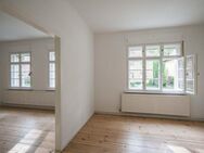 Provisionsfrei: charmante 4 Zimmer-Wohnung mit Gartennutzung in Zinnowwaldsiedlung mit Altbaudetails - Berlin