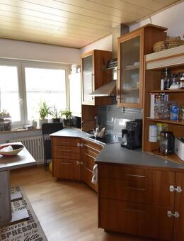 Attraktive 3-Zimmer-Eigentumswohnung in Burgfarrnbach - Fürth