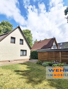 RESERVIERT: Idyllisches Einfamilienhaus mit Vollkeller und großem Garten in zentrumsnaher Wohnlage - Ahrensburg