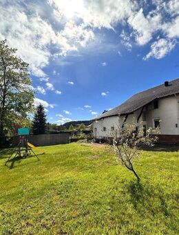 Teilsaniertes großes Wohnhaus in Haustadt mit viel Potential. - Beckingen