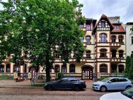 Stadtfeld Ost I 2 Zimmer I Balkon I Wohnküche mit Einbauküche I Tageslichtbad mit Wanne und Dusche - Magdeburg