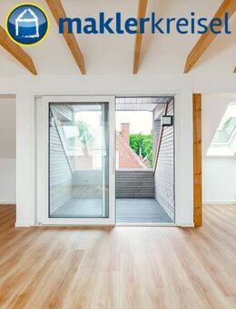 LICHT & LUFT - Dachgeschossjuwel mit Loggia & Charme! Barrierefrei & provisionsfrei - Esens