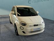 Fiat 500E, e Icon, Jahr 2022 - München