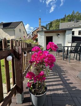 Vielseitiges Zweifamilienhaus - Wohnkomfort in Schönheide - Schönheide