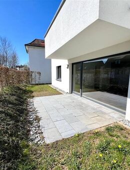 3 Zi.-Wohnung mit Terrasse und TG-Stellplatz in beliebter Wohnlage von Ellwangen - Ellwangen (Jagst)