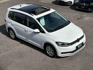 VW Touran, 2.0 TDI Comfortline, Jahr 2021 - Schwabach