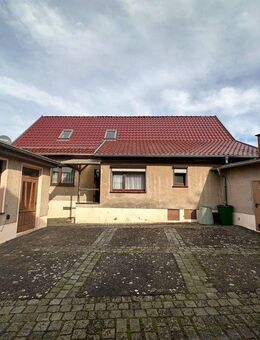 Drei-Seiten-Hof in Volkstedt auf tollem Grundstück - Eisleben (Lutherstadt)