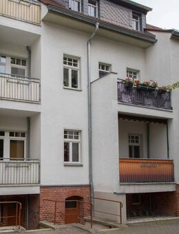 helle Dachgeschosswohnung in ruhiger Wohnlage - Flöha