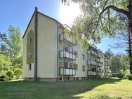 Attraktive 3-Zimmer-Wohnung mit Balkon und dem Blick ins Grüne! Optional mit Garten - Rauen