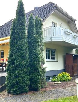 Freistehendes Einfamilienhaus mit viel Platz in idyllischer Lage - Gräfenhainichen