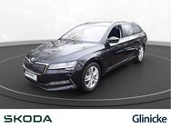 Skoda Superb, 1.4 Combi e Style SiHz, Jahr 2022 - Erfurt