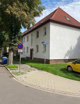 Geräumige und helle 2-Raumwohnung in Merseburg zu vermieten! - Merseburg