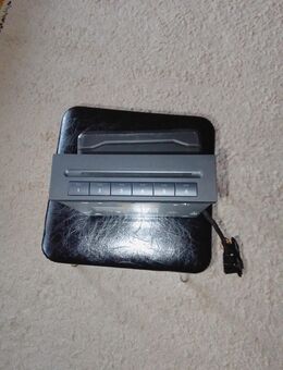 Mercedes CD / DVD Wechsler ( Garagenfund ) gebraucht - Leverkusen