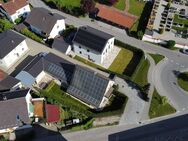 Attraktive Kapitalanlage in Velden (Vils): Modernisiertes Einfamilienhaus mit Einliegerwohnung, Garage und Photovoltaikanlage - Velden (Regierungsbezirk Niederbayern)