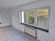 Helle, gepflegte 3-Zi.-Wohnung in ruhiger Wohnlage *EBK, Terrasse, Garage* - Stuttgart