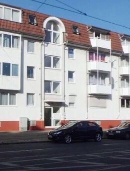 Helle 3-Zimmer-Wohnung mit sonnigem Balkon in zentraler Lage - Bremen