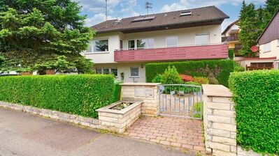 Alle unter einem Dach! Einfamilienhaus mit zwei Wohneinheiten und Einliegerwohnung in Großbottwar