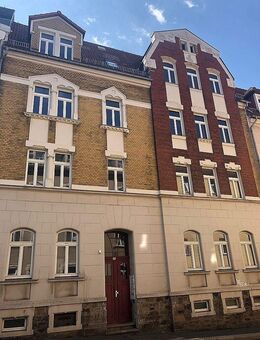 Großzügig geschnittene 2-Zimmer-Wohnung mit Einbauküche - Freiberg