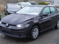 VW Polo, 1.0 l Life, Jahr 2022 - Lüneburg