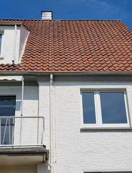 Renovierte 3-Zimmerwohnung in Lage mit Balkon - Lage (Nordrhein-Westfalen)