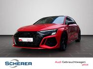 Audi RS3, 2.5 TFSI quat Sportback, Jahr 2022 - Wiesbaden