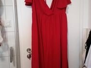 Rotes Abendkleid Maxikleid mit V-Ausschnitt 2XL - Frankfurt (Main)