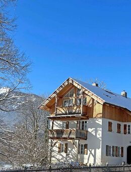 TOP-saniertes Landhaus mit Zweitwohnsitzgenehmigung in schöner Bergsichtlage - Unterwössen
