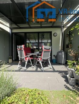 Modernes Wohnen direkt in der Stadt! Reihenmittelhaus in Cloppenburg - Cloppenburg