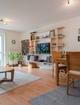 Kohlbruck - Haidenhof-Nord 3-Zimmer-Wohnung mit großzügigem Wohnzimmer, Wannenbad und Balkon - Passau