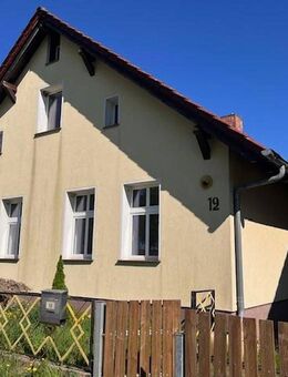 Grosses EFH, 4 Zi., 120 qm, 795 qm Grund, 1.650 € NKM - Briesen (Mark)