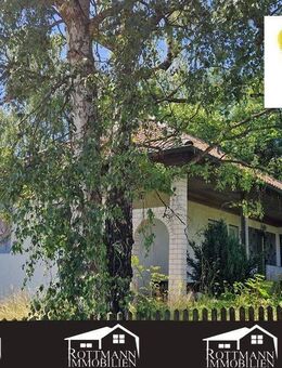 Bungalow in 95180 Tiefengrün, Wohnen auf einer Ebene im Grünen! - Berg (Regierungsbezirk Oberfranken)