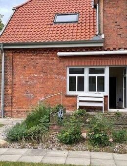 Im Herzen von Kirchgellersen: Charmante Erdgeschosswohnung mit Garten und KFZ-Stellplatz. - Kirchgellersen
