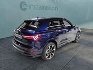 Audi Q3, 45 TFSIe S line, Jahr 2024 - München