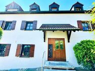 Sonnige möblierte 2 Zimmer Wohnung mit Einbauküche, Schlafzimmer, Balkon, Keller und Tiefgaragenstellplatz - Roth (Bayern)