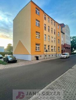 EILENBURG STADT * 3 ZIMMER * KÜCHE mit Zugang zum BALKON * TAGESLICHTBAD mit Wanne... und NETTEN NACHBARN ;-) - Eilenburg