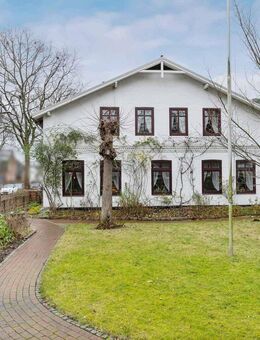 Alles unter einem Dach - Vielseitiges Wohnen in einem ehemaligen Bauernhof im Herzen von HH-Schnelsen - Hamburg
