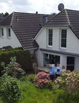 Wunderschöne Doppelhaushälfte mit Blick über die Felder - Börnsen