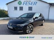 VW Golf, 1.5 VIII Lim Move eTSI, Jahr 2023 - Heideck