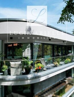Architekturhighlight! 4R Dachgeschoß Wohnung in bester Lage von Bühlau mit Fahrstuhl und Stellplatz - Dresden