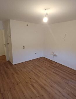 Grundsanierte 3,5 Zimmerwohnung in bester Lage von Gunzenhausen - Gunzenhausen