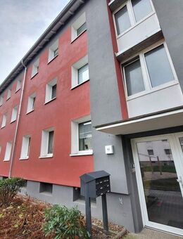 SEMMELHAACK: 3,5 Zimmer-Whg. mit Balkon am Stöckener Wald - Hannover
