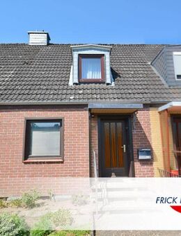 Mittelreihenhaus mit Anbau, Garten, Vollkeller und PKW-Stellplatz - Lübeck