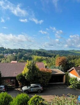 Einfamilienhaus mit Einliegerwohnung und traumhafter Aussicht in Althütte - Althütte