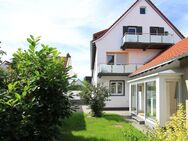 Traumhaft und PROVISIONSFREI - Wohnen wie im Einfamilienhaus incl. Garten und Garage + Carport - Bischofsheim