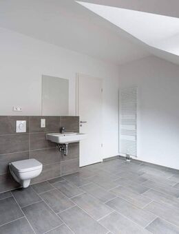 Besichtigung Samstag, 29.11. um 13:15 Uhr Treff: Ahornweg 2! Top Haus - EBK, Fußbodenheizung, Gäste-WC,..... - Beelitz