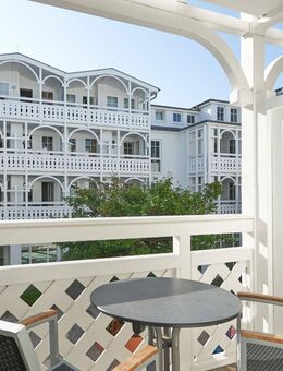 Charmante und geräumige 2-Zimmer Ferienwohnung im beliebten Ostseebad Sellin auf Rügen - Sellin (Ostseebad)