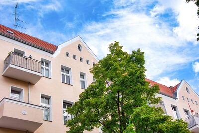 Investieren im beliebten Wedding: 4-Zimmer Erdgeschoss Wohnung am Schillerparkt - PROVISIONSFREI